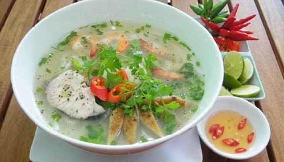 Fish cake noodles - a Phan Rang speciality