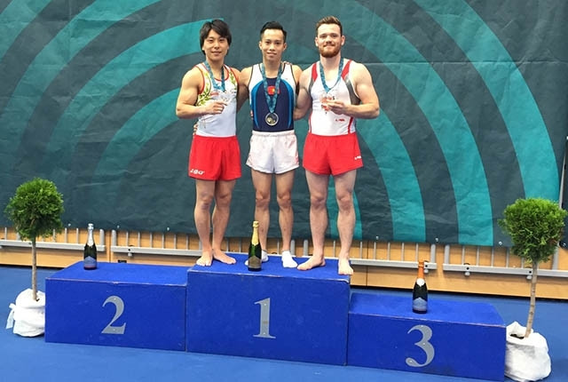Le Thanh Tung (centre), the gold medalist at the recent World Challenge Cup in Slovenia, will be among the major hopes of Vietnamese gymnastics at the 2018 Asian Games.