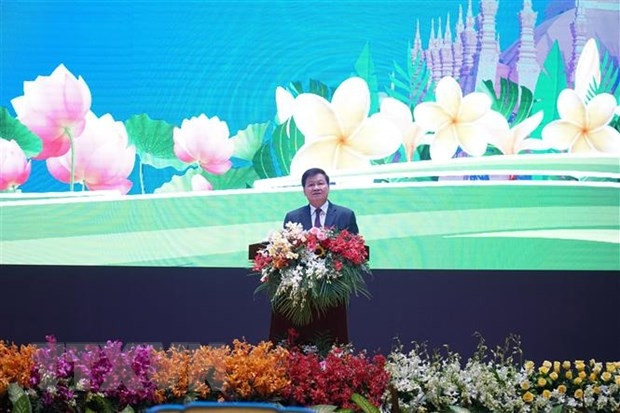 Party General Secretary and State President of Laos Thongloun Sisoulith speaking at the event (Photo: VNA)