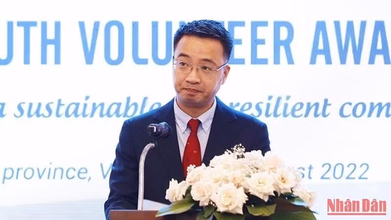 Secretary of the HCMYU and Standing Vice Chairman of the NCYV Nguyen Tuong Lam speaks at the opening ceremony.