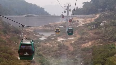 Cable system at Cam Mountain