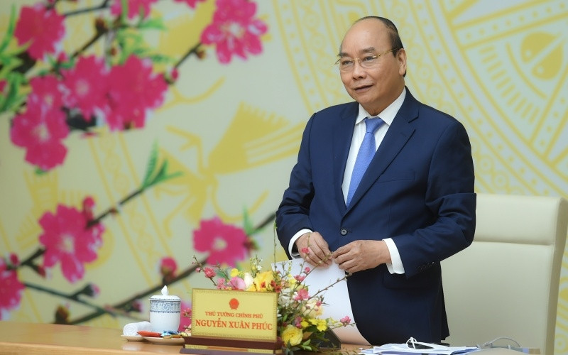 PM Nguyen Xuan Phuc speaks at the meeting. (Photo: Quang Hieu)