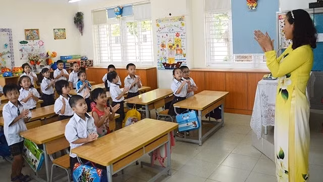 Vietnam's population was recorded at over 96.2 million people on April 1 this year, making it the 15th most populous country in the world. (Photo: NDO)