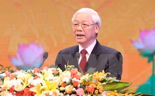 October 30 – November 5: Russian October Revolution’s 100th anniversary marked in Hanoi