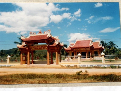 Temple commemorating patriot Tang Bat Ho (Photo: baobinhdinh.com.vn)
