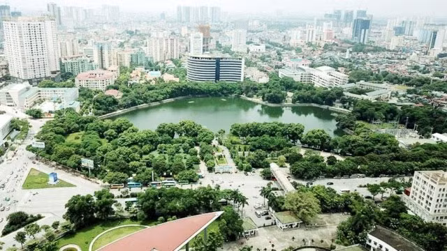 The seminar focuses on sharing experiences revolving various areas such as air quality improvement, efficient and sustainable use of energy, and urban planning.