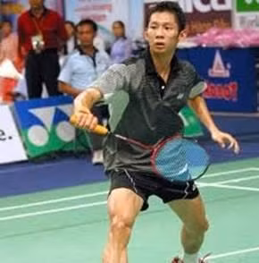 Tien Minh enters round 16 at Australian Badminton Open 2012