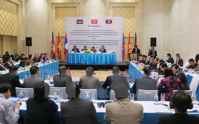 At the third meeting between National Assembly (NA) committees of Cambodia, Laos and Vietnam