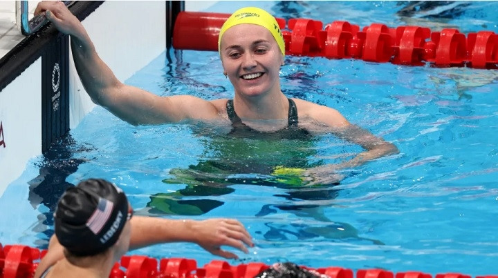 Ariarne Titmus of Team Australia reacts after winning the gold medal in the Women's 200m Freestyle Final on day five of the Tokyo 2020 Olympic Games. (Photo: Getty Images)