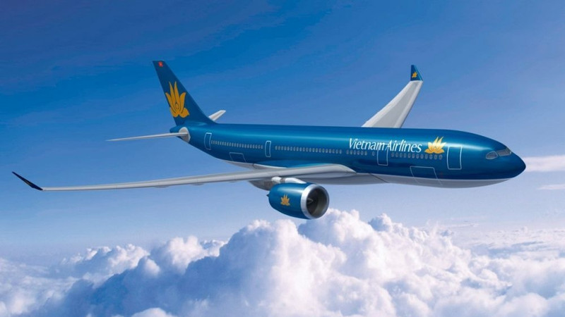 The Civil Aviation Authority of Viet Nam has suggested the Ministry of Transport allow it to take the initiative in increasing flights, starting from January 14. (Photo: VNA)