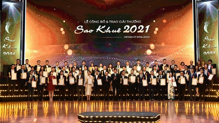 The awards ceremony for the 2021 Sao Khue Awards. 