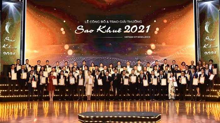The awards ceremony for the 2021 Sao Khue Awards. 