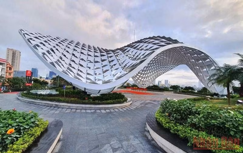A view of the APEC Statue Park expansion project. (Photo: NDO/Anh Dao)
