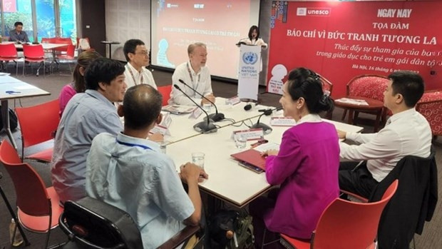 Participants at the event (Photo: tienphong.vn)