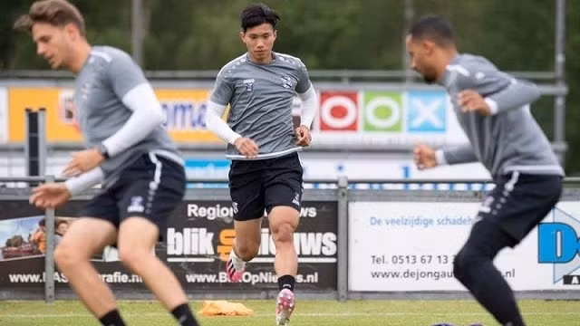 Van Hau will leave Dutch side SC Heerenveen to return to Vietnam to play for his local club Hanoi FC. (Photo: SC Heerenveen)