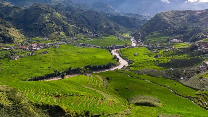 The natural beauty of Sapa always attracts tourists who love photography. (Photo: NDO)