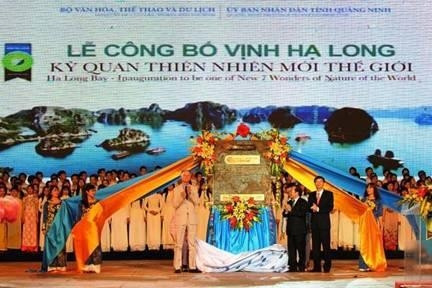 Minister of Culture, Sports and Tourism Hoang Tuan Anh and Chairman of the Quang Ninh provincial People’s Committee Nguy