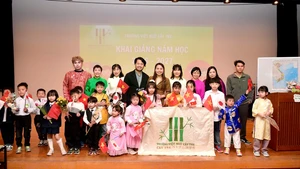 Cay Tre Vietnamese Language School in Osaka, Japan, holds the opening ceremony for the 2026-2027 academic year.