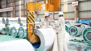 Domestic steel production. (Photo: VNA)