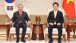 General Secretary To Lam and President of the Republic of Korea Lee Jae Myung. (Photo: THONG NHAT/VNA)