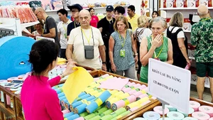 In the 11 months of this year, Viet Nam welcomed more than 19.1 million international visitors. (Photo: NAM NGUYEN)