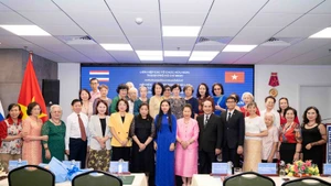 Participants in the get-together to mark the 98th National Day of Thailand (December 5, 1927 – 2025), held in Ho Chi Minh City on December 2. (Photo: VNA)