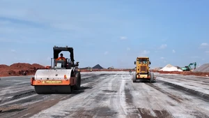 Accelerating the disbursement progress of foreign-funded public investment capital in the final months of 2025. (Photo: nhandan.vn)