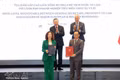 General Secretary of the Communist Party of Viet Nam Central Committee and President To Lam witnesses the exchange of cooperation agreements. (Photo: VNA)