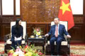 Party General Secretary and President To Lam receives US Ambassador Jennifer Wicks McNamara at the Presidential Palace on the afternoon of July 6, 2026. (Photo: nhandan.vn)
