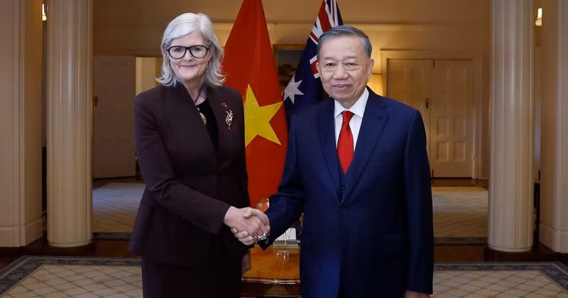 General Secretary and President To Lam and Governor-General of Australia Sam Mostyn at the welcome ceremony. (Photo: VNA)