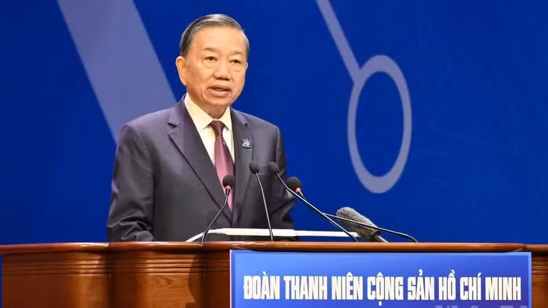 Party General Secretary and State President To Lam addresses the opening session of the 13th Ho Chi Minh Communist Youth Union National Congress for the 2026–2031 term in Ha Noi on June 25. (Photo: NDO)