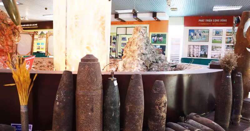 The mine action exhibition centre in Nam Dong Ha ward, Quang Tri province. (Photo: VNA)