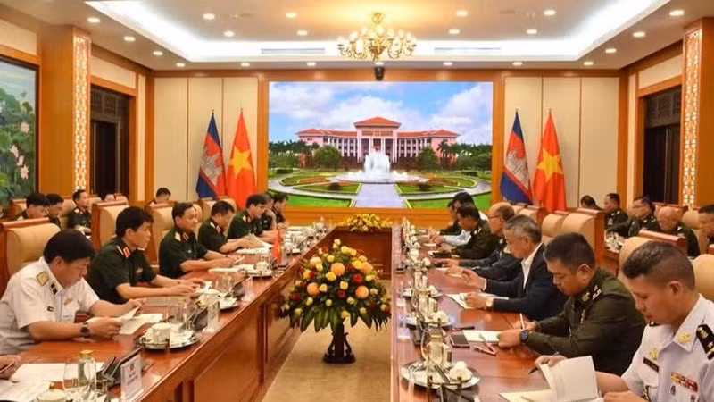 An overview of the talks (Photo: VNA)