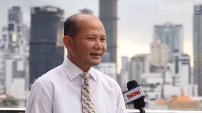 Uch Leang says that Prime Minister Hun Manet’s visit provides an opportunity for Viet Nam and Cambodia to review the implementation of existing agreements and identify new drivers of cooperation for the years ahead. (Photo: HUY VU)