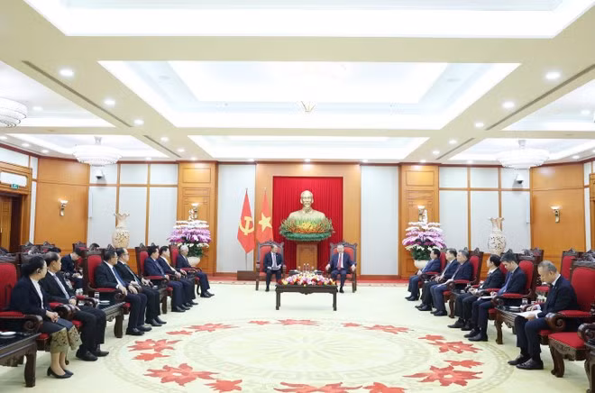 An overview of the meeting in Ha Noi on October 27 (Photo: VNA)