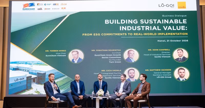 Speakers at the event. (Photo: SAVILLS VIETNAM)