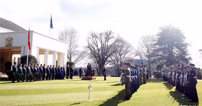 An official welcome ceremony for General Secretary and State President To Lam was held at Government House in Canberra, Australia. (Photo: VNA)
