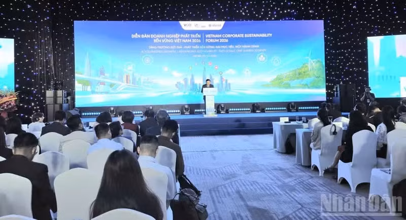 At the Viet Nam Corporate Sustainability Forum (VCSF) 2026 in Ha Noi on October 5. (Photo:NDO)