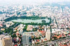 Hoan Kiem Lake viewed from the Red River. (Photo: KHIEU MINH)