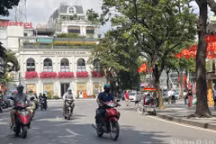 The cold spell is expected to reach Ha Noi in the early morning of October 5. (Photo: NDO)