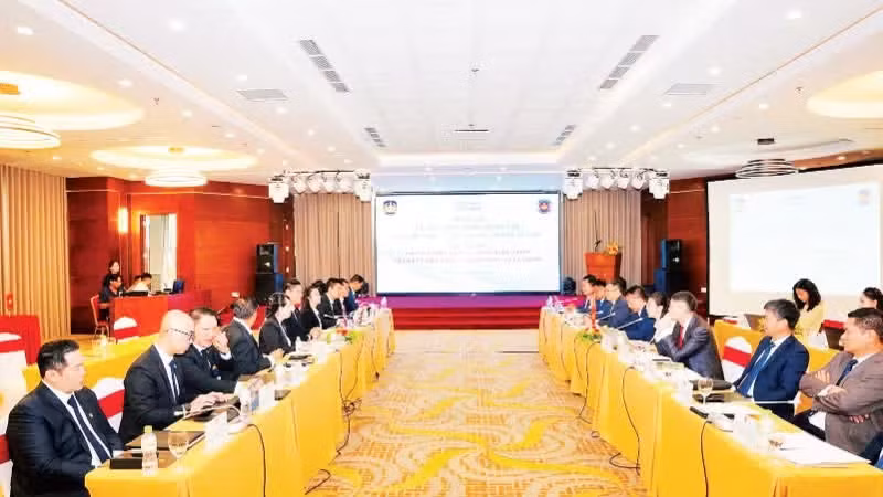 A conference on anti-smuggling investigations between Viet Nam Customs and Lao Customs took place in Da Nang in June 2026.
