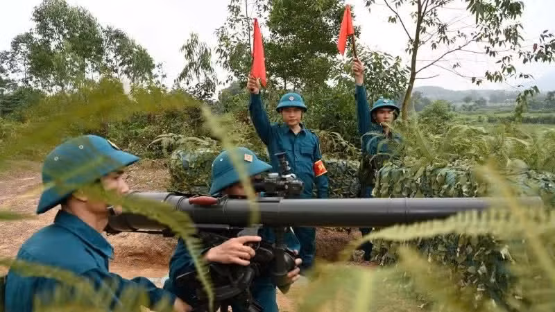 The exercise focuses on transitioning armed forces into combat readiness.