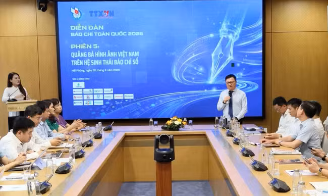 At a panel discussion on promoting Viet Nam’s image through the digital journalism ecosystem on June 20 in Hai Phong as part of the National Press Forum within the framework of the National Press Festival 2026. (Photo: VNA)