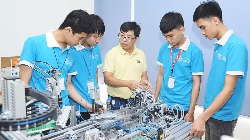 With its young workforce, Viet Nam holds significant appeal for investors. (Photo: NAM ANH)