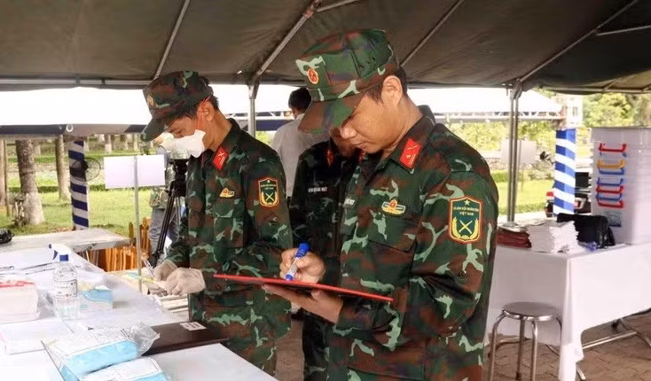 The process of collecting remains of unidentified martyrs is carried out rigorously, scientifically, and with absolute safety. (Photo: VNA)