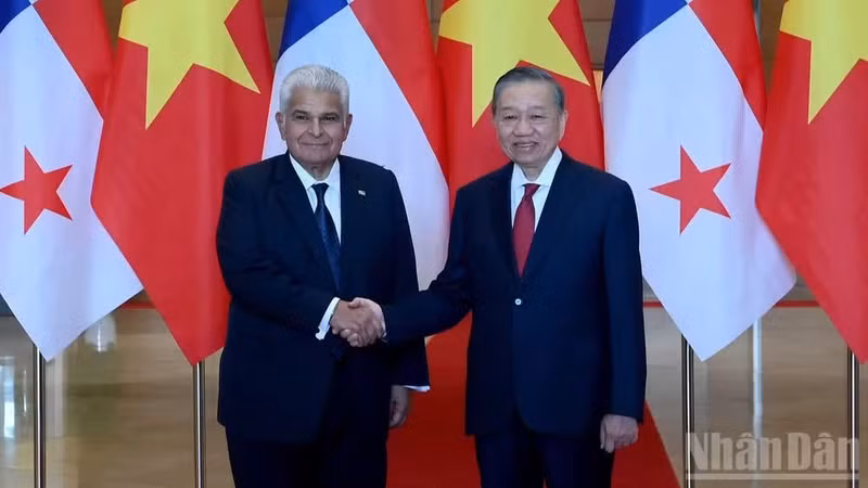Party General Secretary and President To Lam and President of Panama José Raúl Mulino Quintero (Photo: NDO)