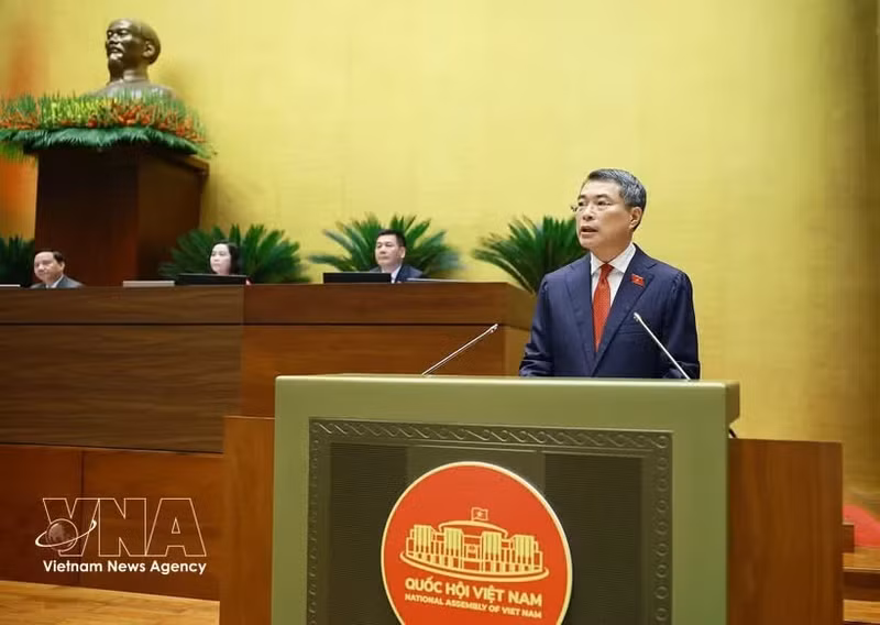 Prime Minister Le Minh Hung delivers his inaugural address. (Photo: VNA)
