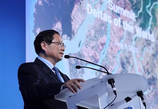 9-6-2-pm-co-chairs-deltas-of-the-world-summit-vna.jpg