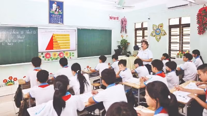 Yen Bien Junior High School (Ha Giang 2 Ward, Tuyen Quang Province) always strives for higher standards in educational quality (Photo: DAI THANG)