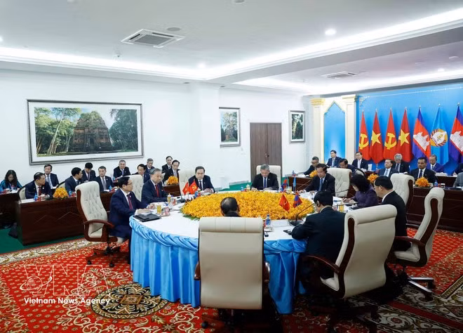 6-2-meeting.jpg